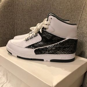 New with box Nike Air Python Lux SP